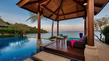 Vila (4 Bedrooms) | Terraço/pátio