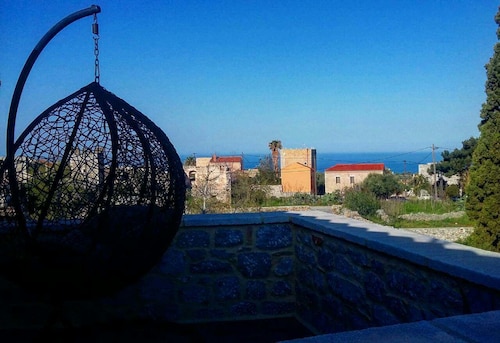 Trapela Areopolis Boutique Hotel