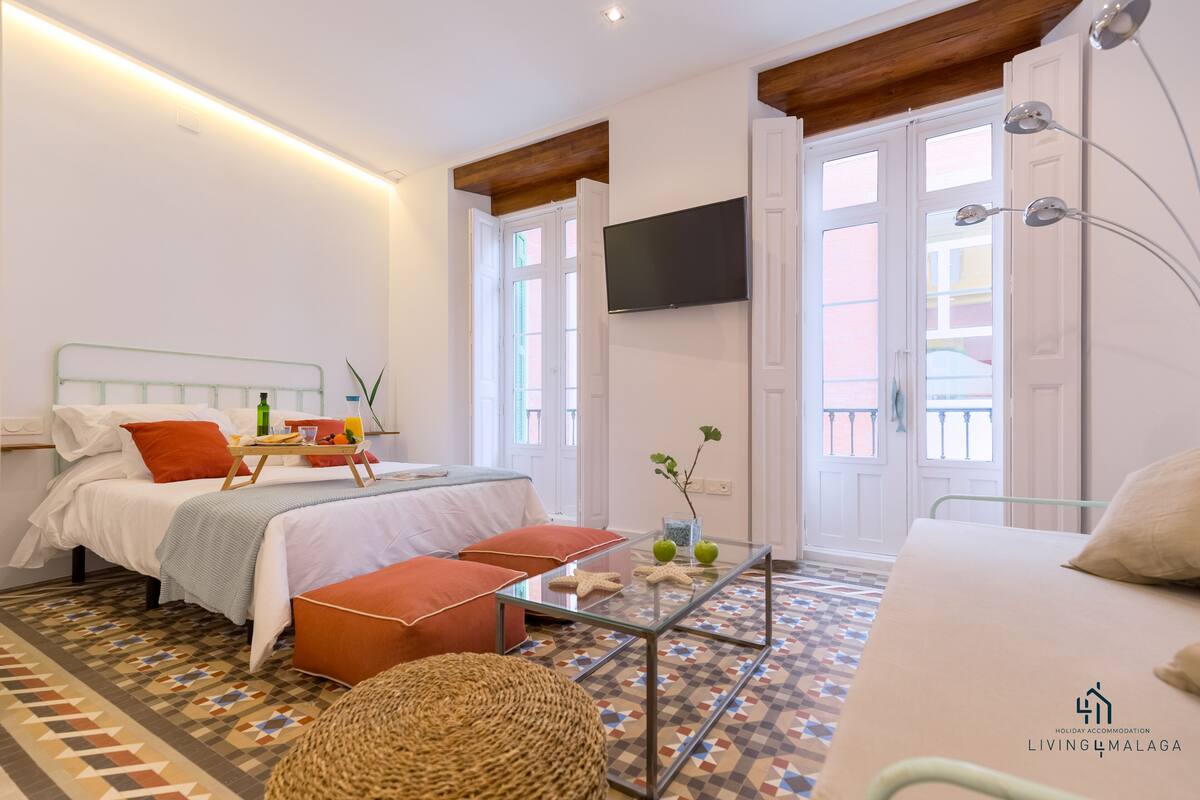 City studio suite, balkon (Skyline3) | Een laptopwerkplek, verduisterende gordijnen