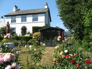 Entrada de la propiedad