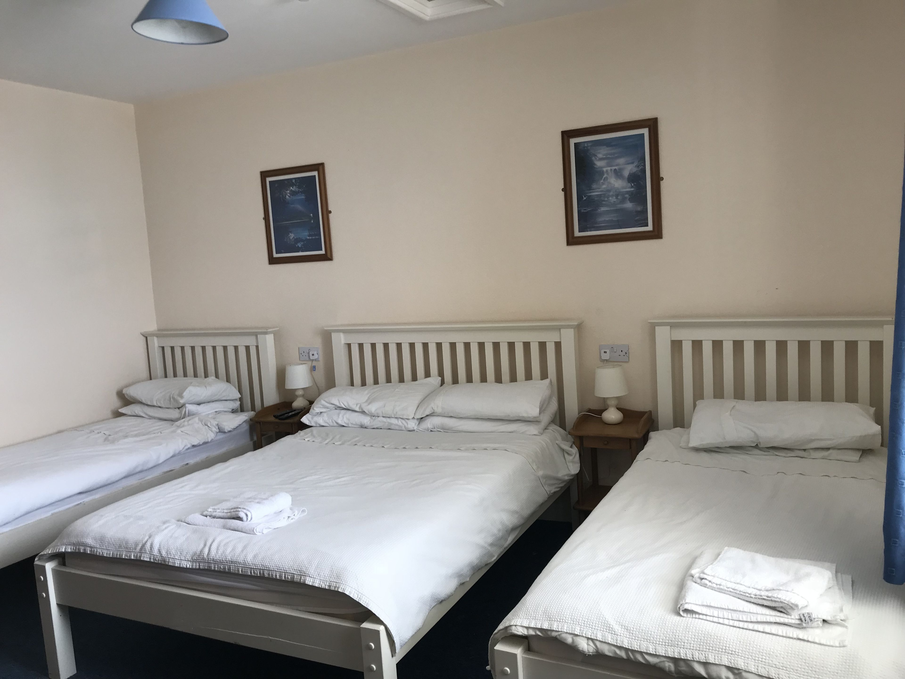 Familienzimmer (4 people) | Bügeleisen/Bügelbrett, kostenlose Babybetten, kostenloses WLAN