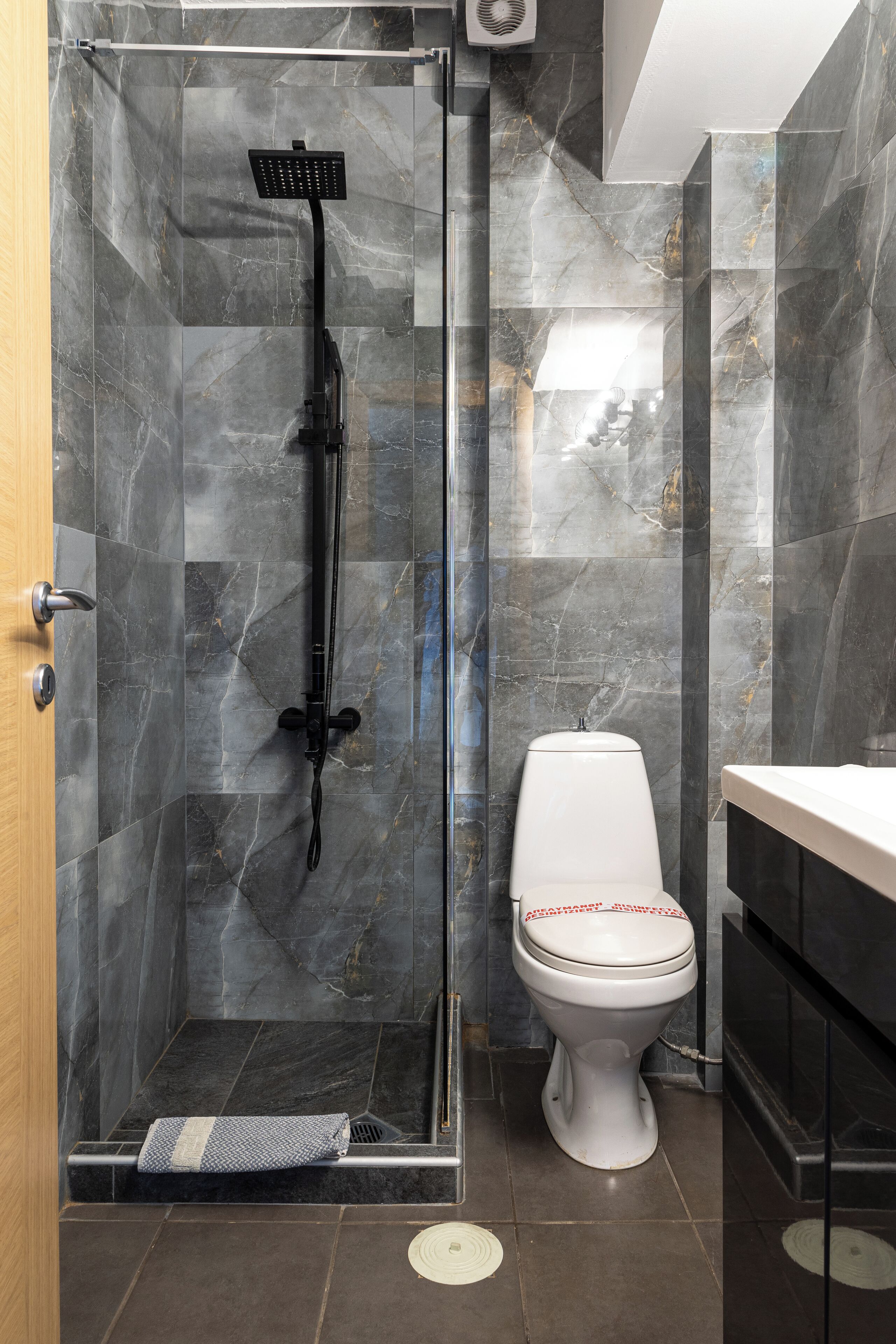 Photo - Limani Comfort Rooms