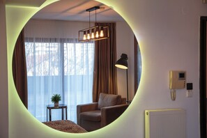 Family Suite | 1 bedroom, individually decorated, individually furnished - Limani Comfort Rooms (Thessaloniki)