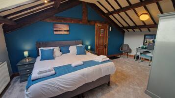 Desk, iron/ironing board, free WiFi, bed sheets