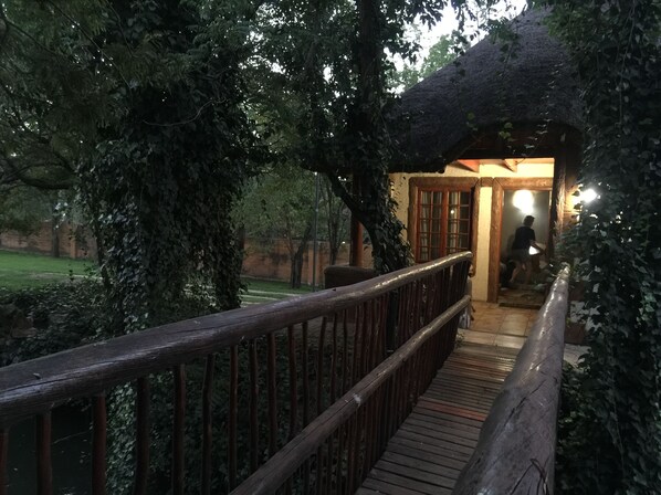 Exterior - Kyalami Lodge (Midrand)