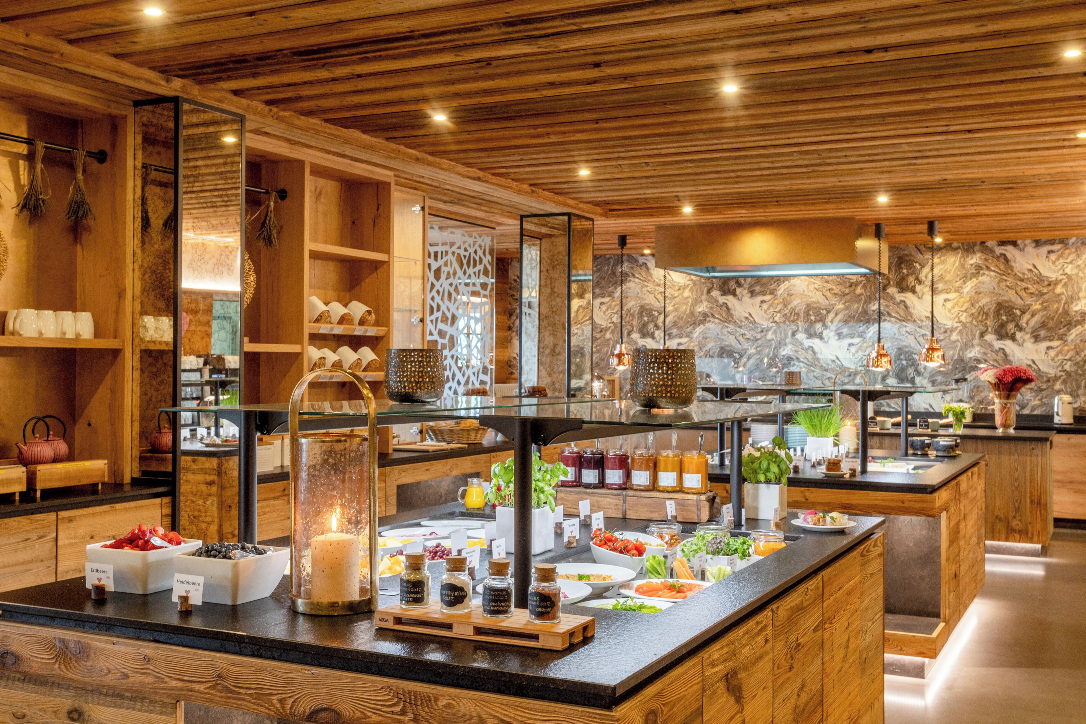 daily buffet breakfast (eur 23 per person)