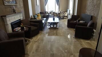 Kawasan tempat duduk lobi