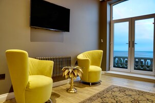 Superior Room, 1 King Bed, Beach View | Premium bedding, in-room safe, individually decorated