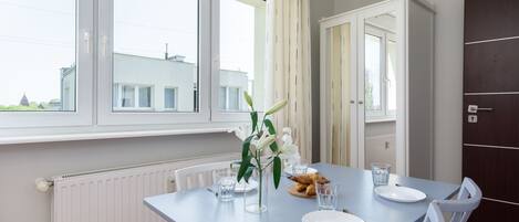 Căn hộ | Khu vực ăn uống tại phòng