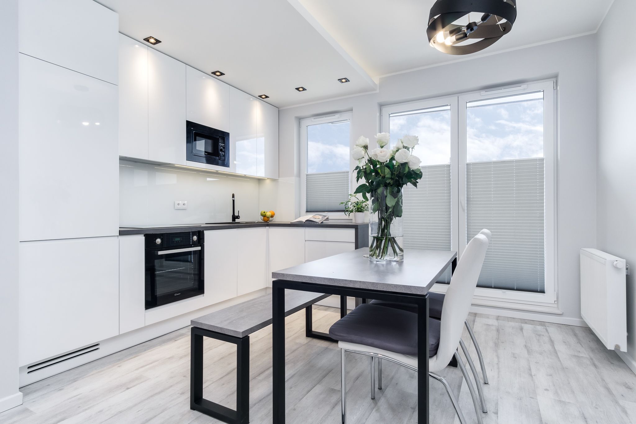 Apartemen | Dapur pribadi | Lemari es, microwave, oven, dan kompor