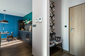 MARTINIQUE Deluxe One-bedroom apartment | 1 bedroom, cots/infant beds, rollaway beds, bed sheets
