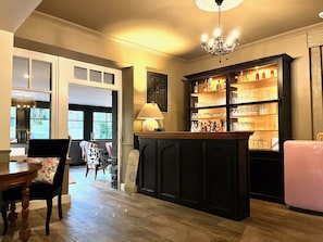 Bar (en la propiedad)