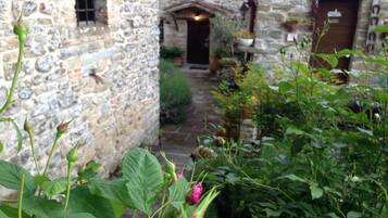 Jardines del alojamiento