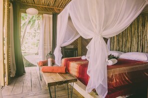 Panoramic Room, 1 King Bed, Beach View