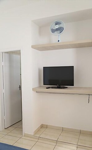 Standard-Zweibettzimmer | Verdunkelungsvorhänge, kostenloses WLAN, Bettwäsche