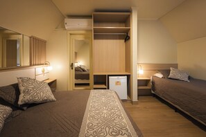 Chalet | Minibar, blackout curtains, iron/ironing board, free WiFi - Hotel Alto da Serra (Canela)