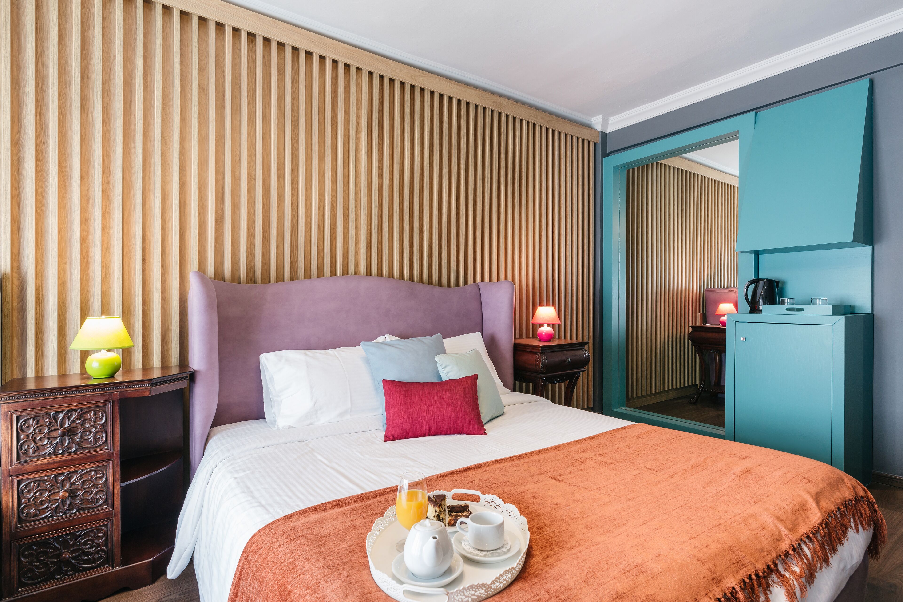 deluxe double room | in-room safe, iron/ironing board, free cots/infant beds, free wifi