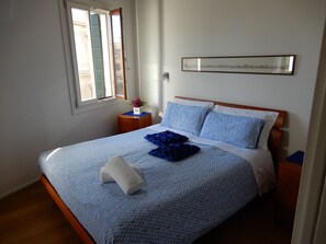 Apartment, 2 Schlafzimmer | 2 Schlafzimmer, Bettwäsche