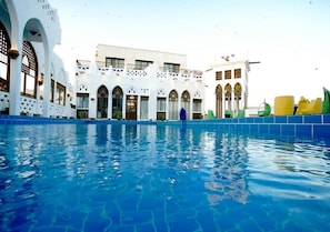 Outdoor pool, pool umbrellas