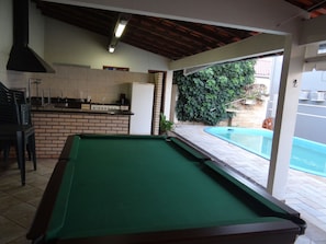 Piscine extérieure (ouverte en saison)
