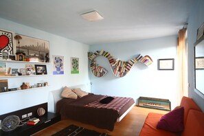 Double Room, Private Bathroom | Interior - A Casa Di Maria (Grinzane Cavour)