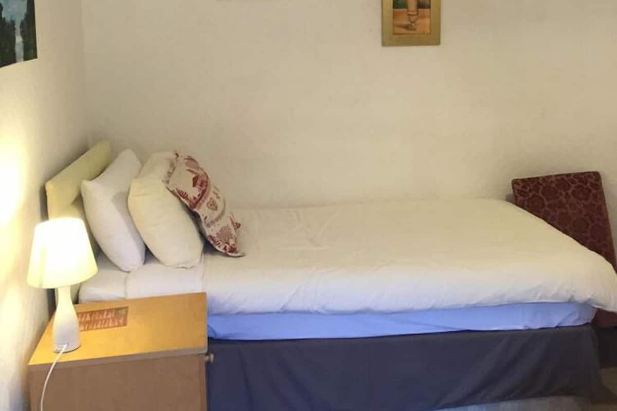 Desk, iron/ironing board, free WiFi, bed sheets