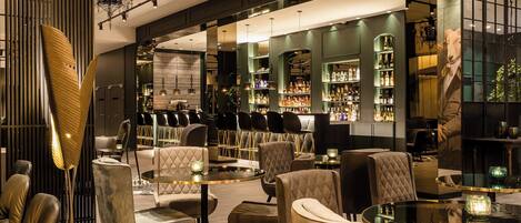 Bar (en la propiedad)