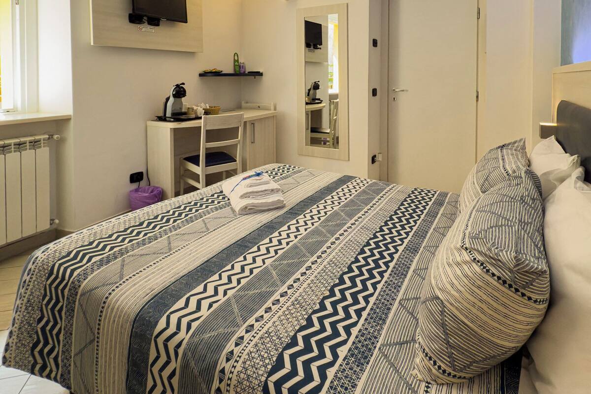 Chambre de base double | 1 chambre, couette en duvet, minibar, coffre-fort