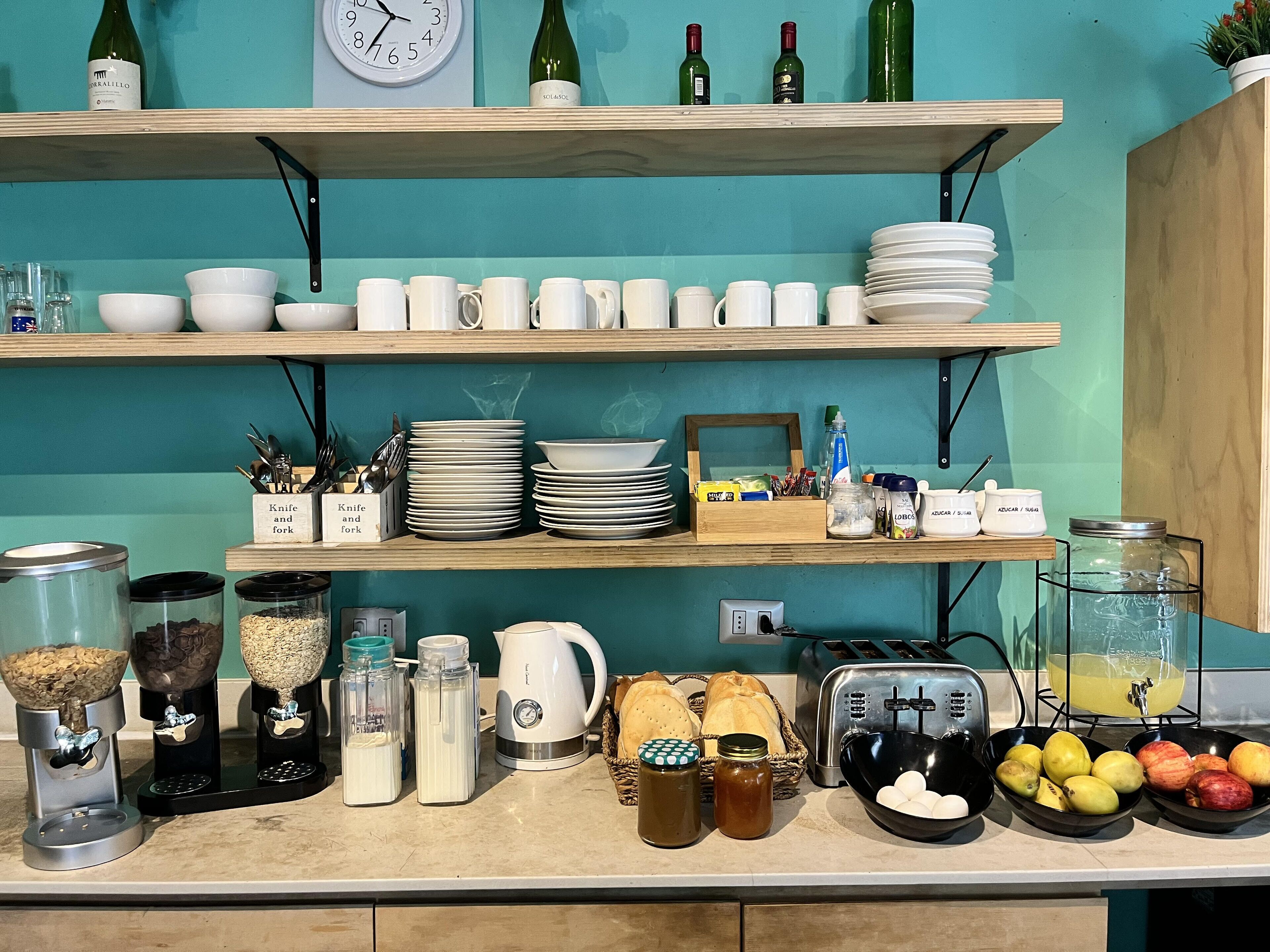 Daily continental breakfast (USD 5 per person)