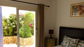 Villa panorámica | 4 habitaciones, cortinas blackout y tabla de planchar con plancha