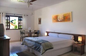 AROUCA  | Minibar, in-room safe, blackout drapes, free WiFi - Resort Monte das Oliveiras (Joanópolis)