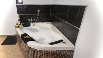 Jet tub