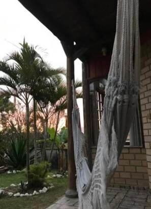 Suite, Erdgeschoss | Blick auf den Garten