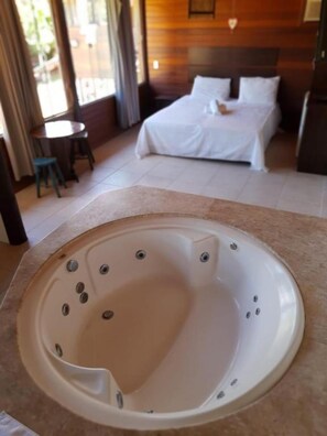 Doppelzimmer (Amplo) | Eigener Whirlpool