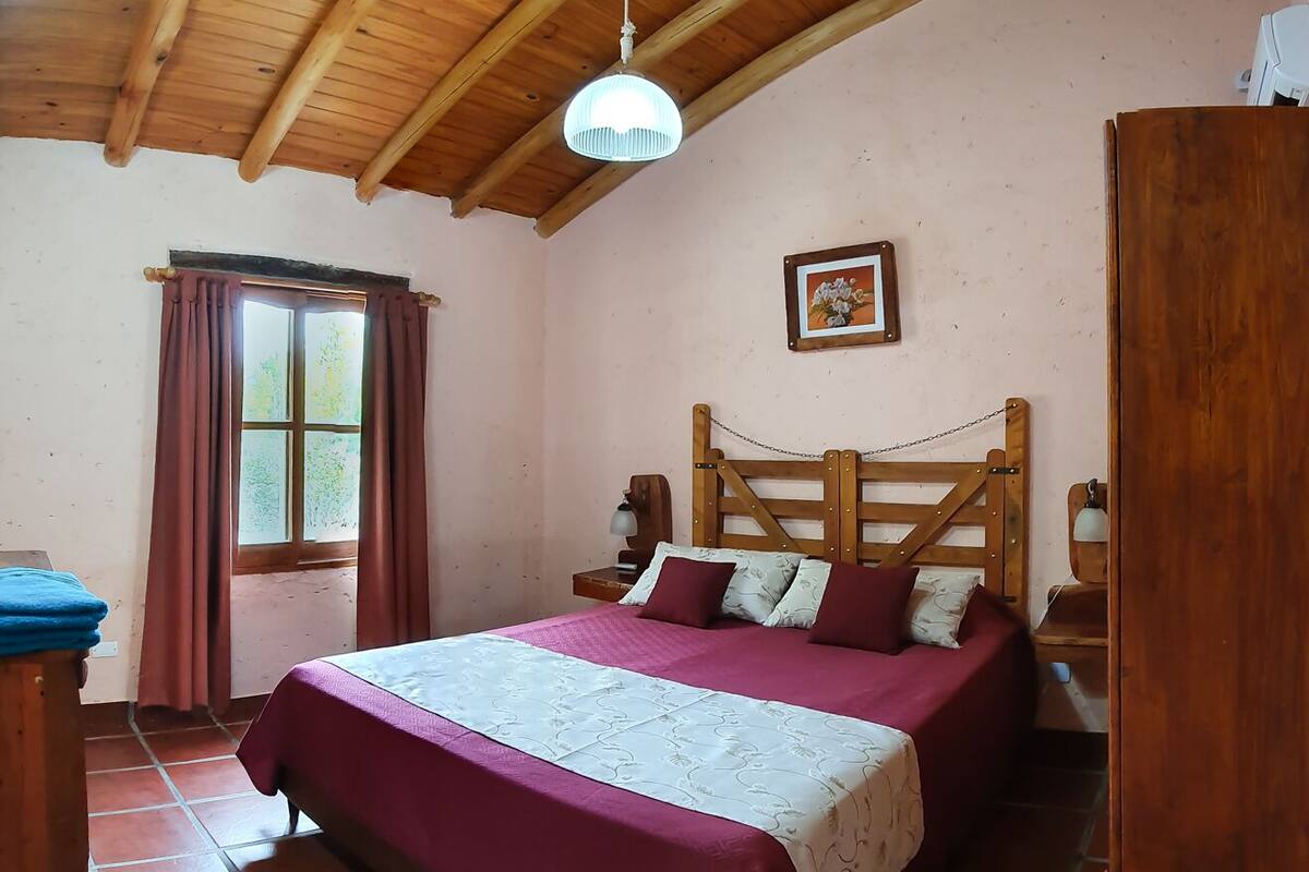 Comfort Bungalow, 2 Bedrooms, Garden View | 2 bedrooms, Select Comfort beds, blackout drapes, WiFi (free)