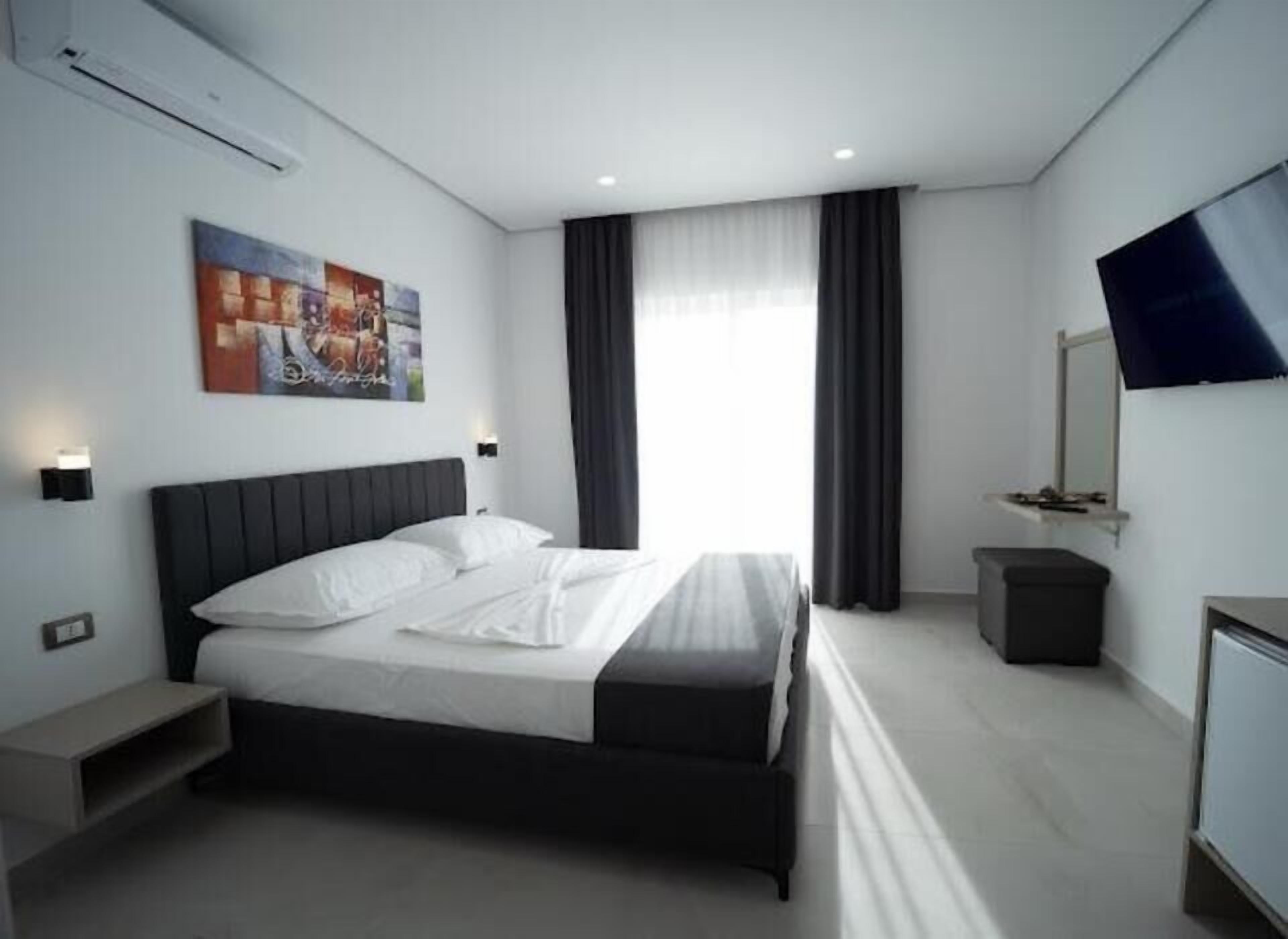 Deluxe Room | Free WiFi, bed sheets