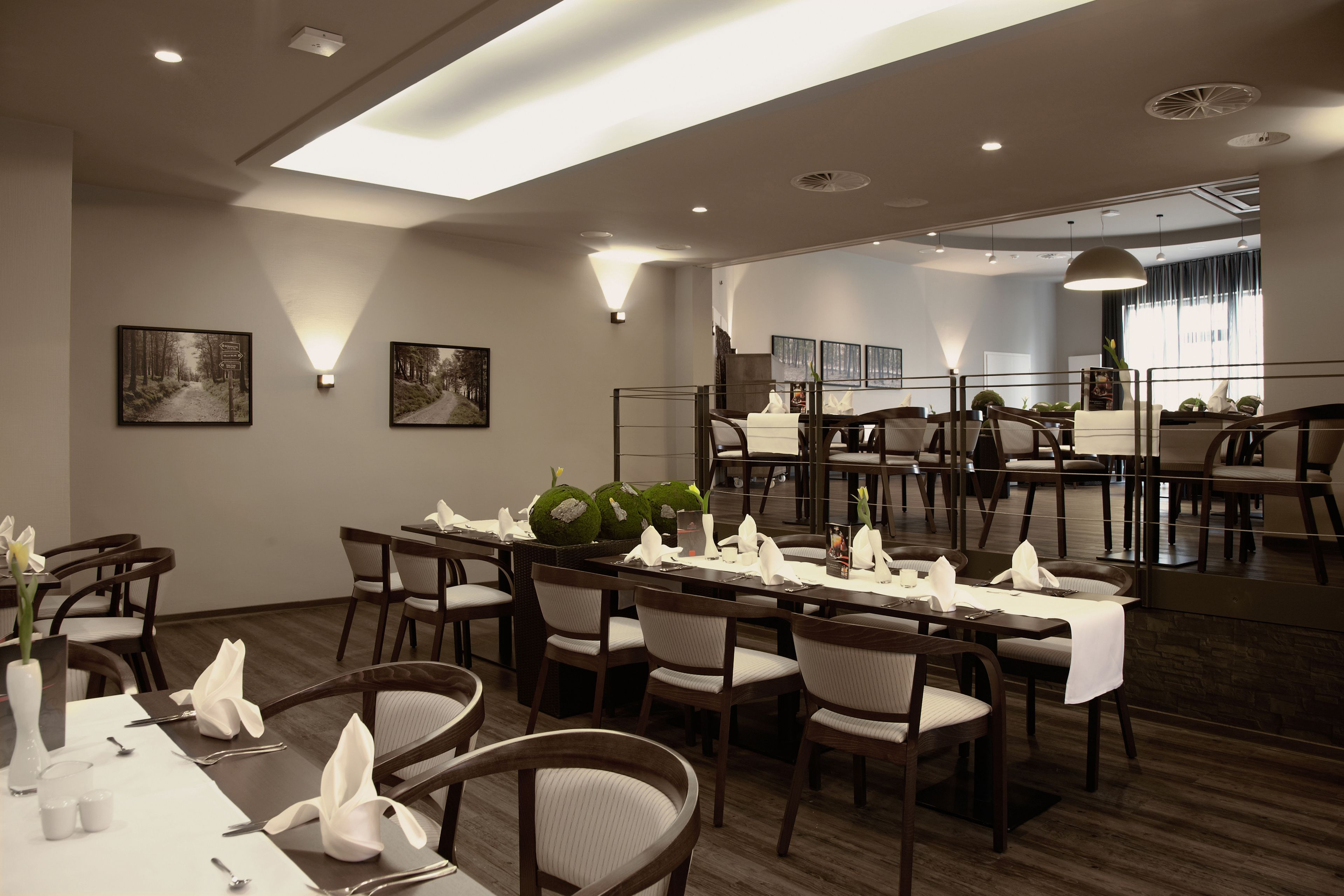 breakfast and dinner served, regional cuisine