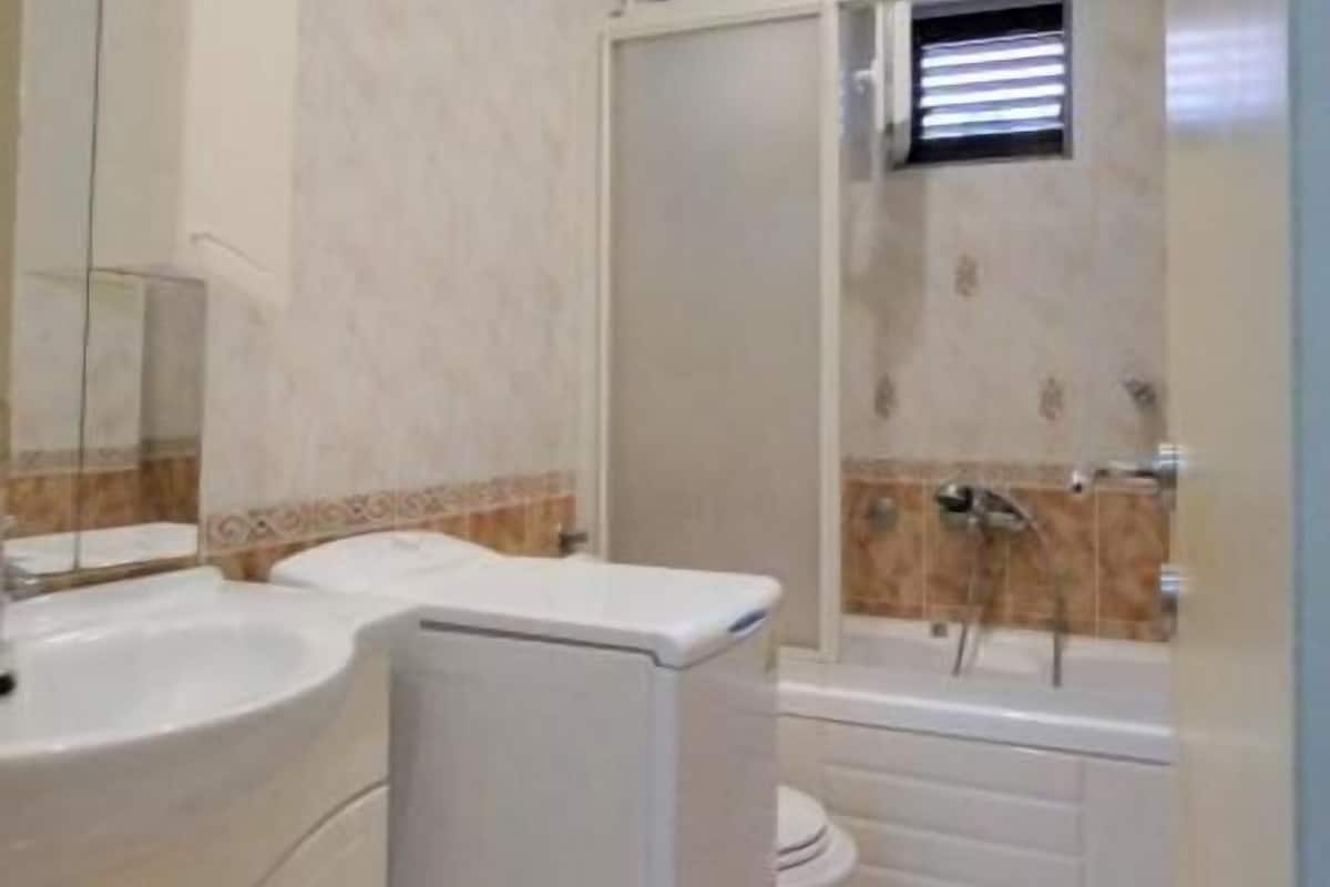 Deluxe Apartment, 1 Bedroom, Terrace | Desk, soundproofing, iron/ironing board, WiFi (free)