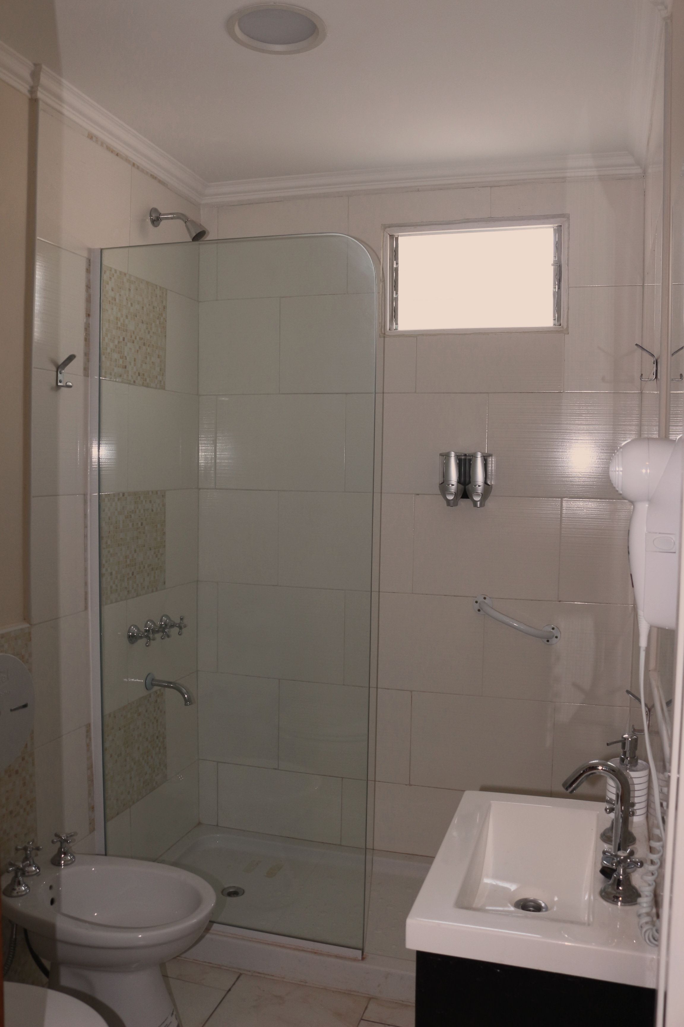 basic apartment, 1 bedroom | bathroom | shower, free toiletries, hair dryer, bidet