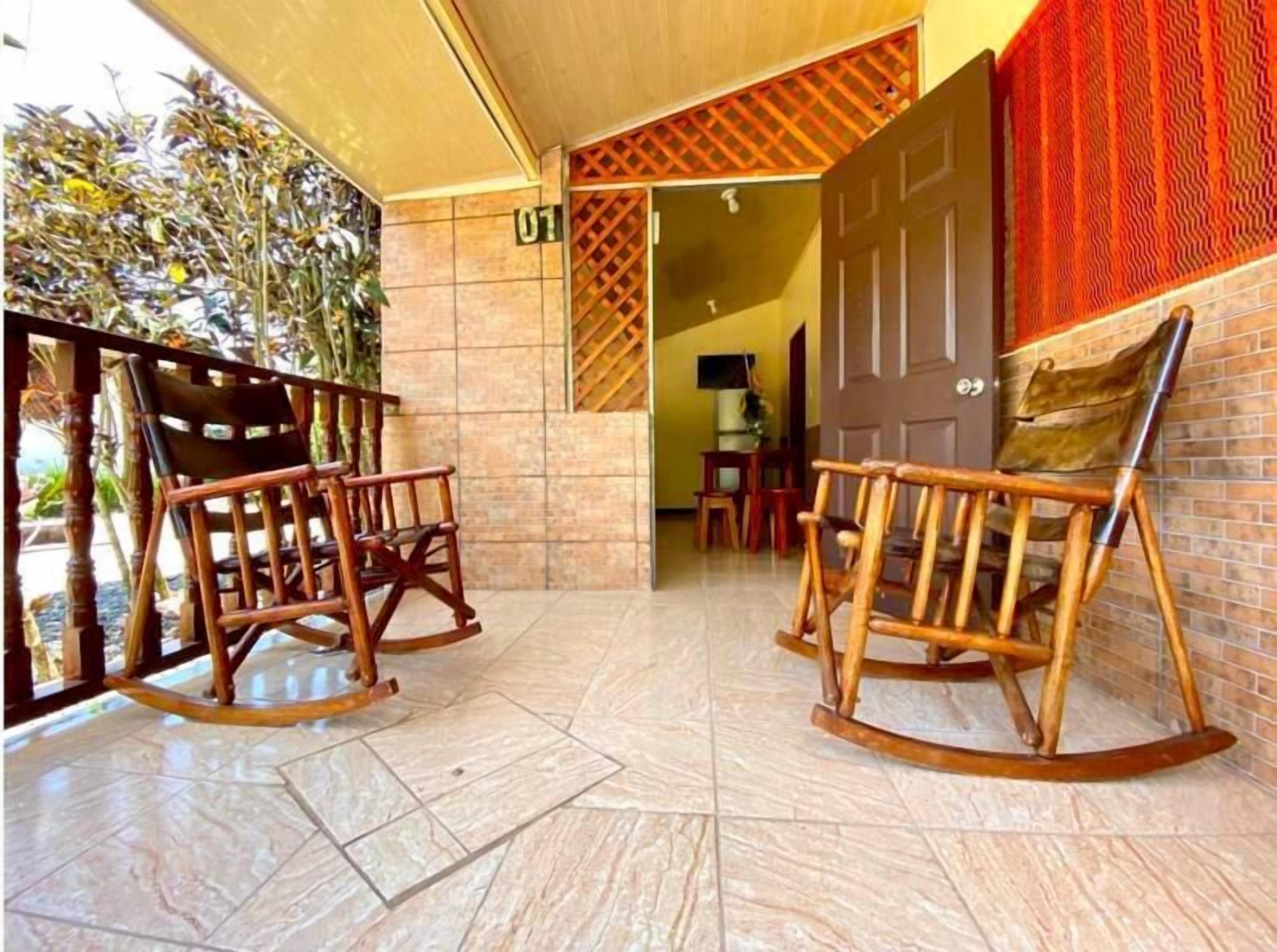 Rumah Comfort, beberapa kamar, Bebas Asap Rokok | Meja kerja, Wi-Fi gratis, dan seprai linen