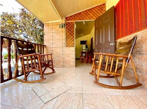 Casa Comfort, diversos dormitoris, no fumadors | Escriptori, wifi gratuïta i roba de llit