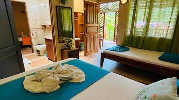 Vila Keluarga, beberapa kamar, Bebas Asap Rokok | Meja kerja, Wi-Fi gratis, dan seprai linen