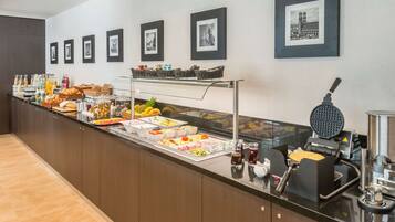 Colazione a buffet a pagamento, servita tutte le mattine