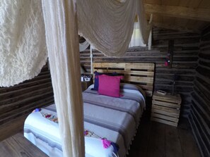 House, 1 Double Bed, Garden View | Free WiFi, bed sheets