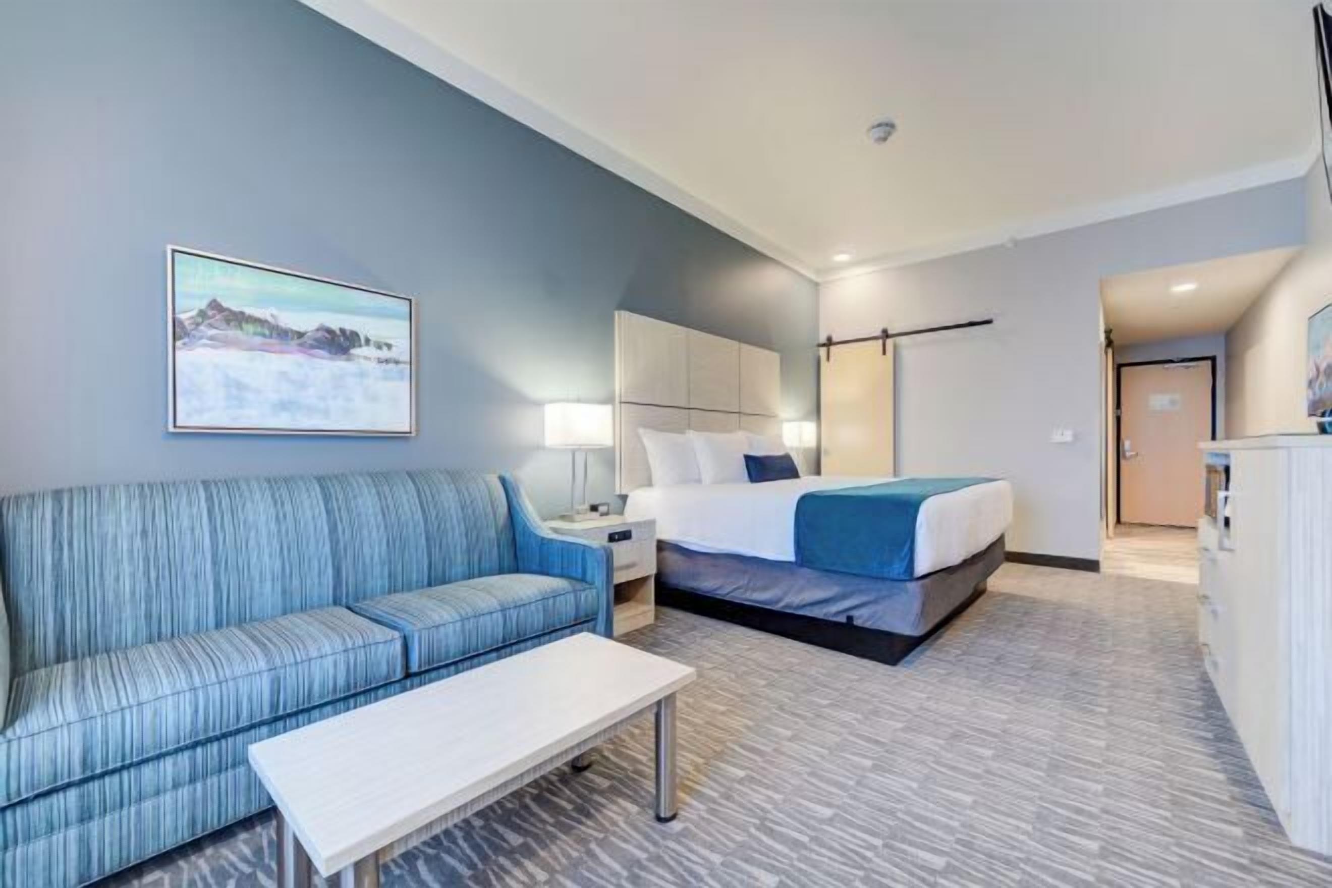 Blackout drapes, iron/ironing board, free cribs/infant beds, free WiFi