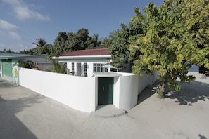 Fachada da propriedade