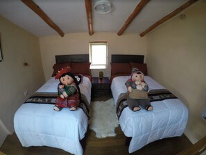 Apartment | Desk, iron/ironing board, free WiFi, bed sheets - Cholita's Apartament (Cusco)