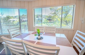 Dining - Texas Thistle #9 - Waterside Villa with Spa Amenities (Lakeway)