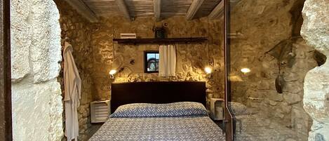 1 chambre, accès Internet, draps fournis