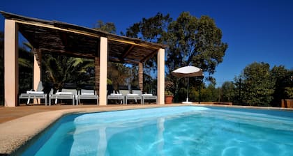 House 6 pax, 3 min from Playa Palma, private pool, wifi